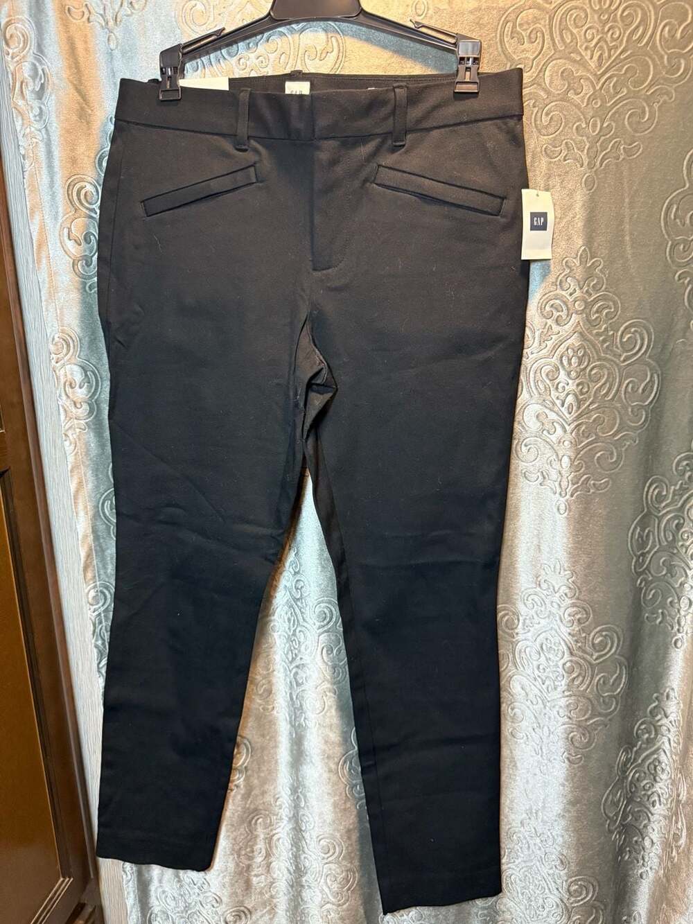 NWT Gap Mid Rise Skinny Ankle Pants Black Size 6 R